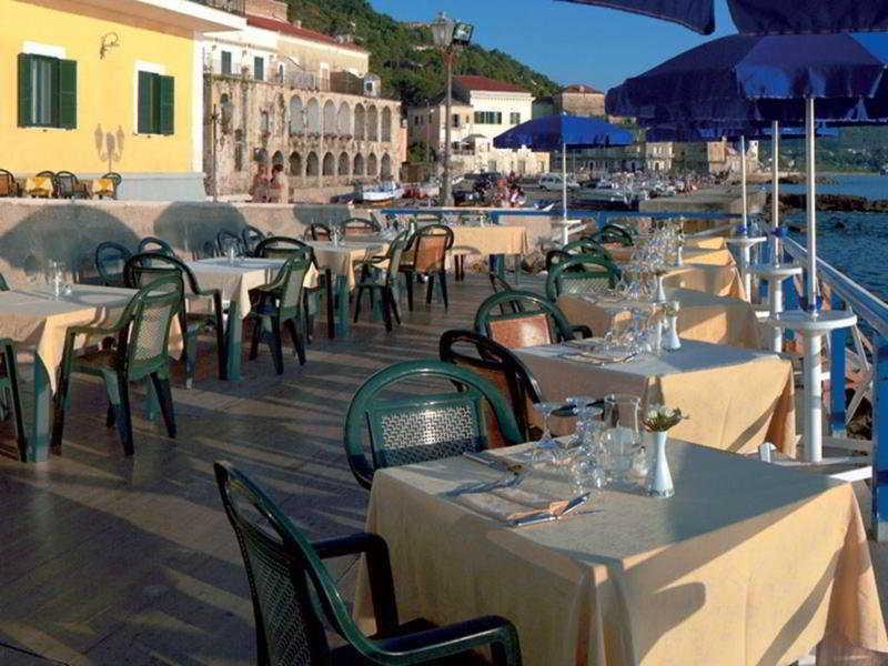 Hotel Villa Sirio Санта-Мария-ди-Кастеллабате Экстерьер фото