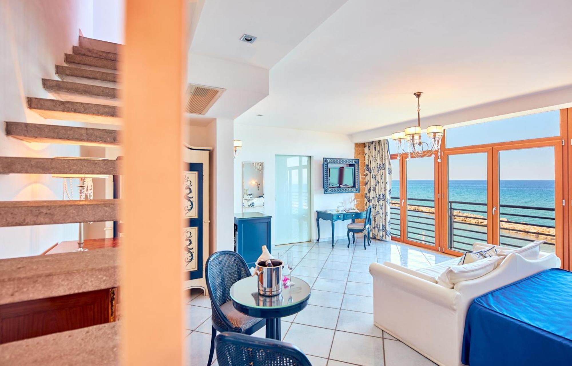 Hotel Villa Sirio Санта-Мария-ди-Кастеллабате Экстерьер фото