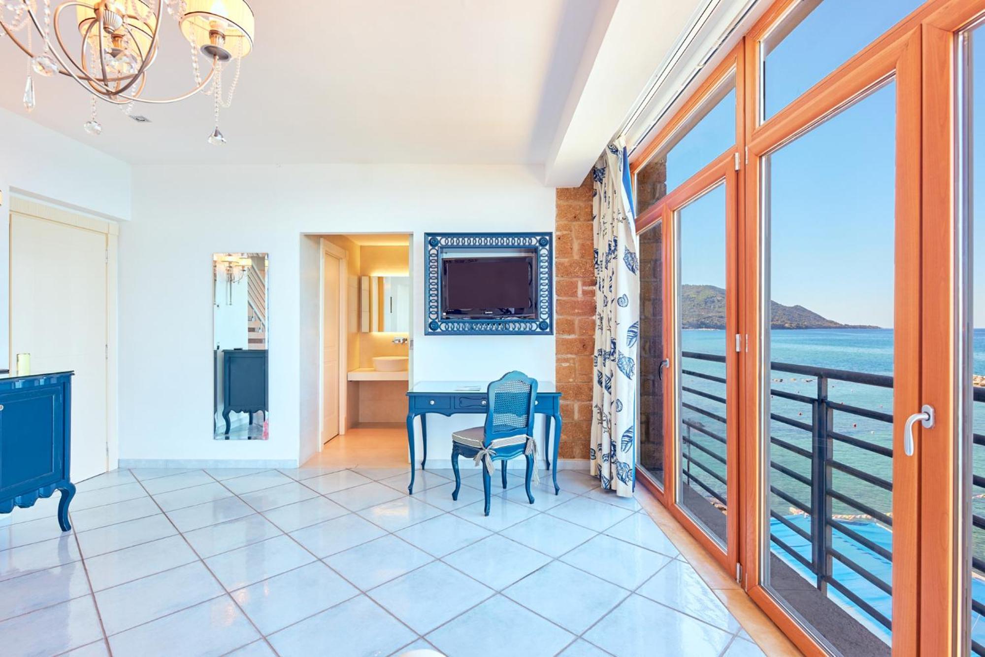 Hotel Villa Sirio Санта-Мария-ди-Кастеллабате Экстерьер фото