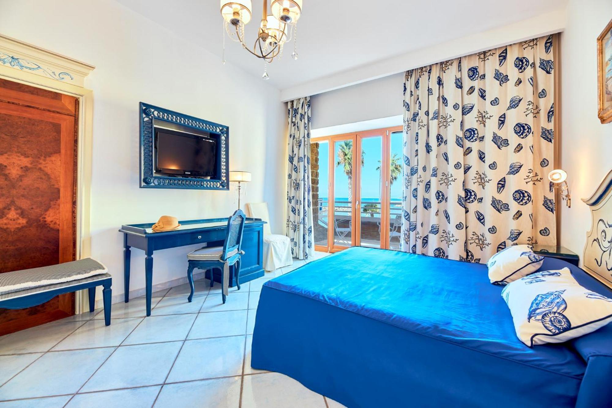 Hotel Villa Sirio Санта-Мария-ди-Кастеллабате Экстерьер фото